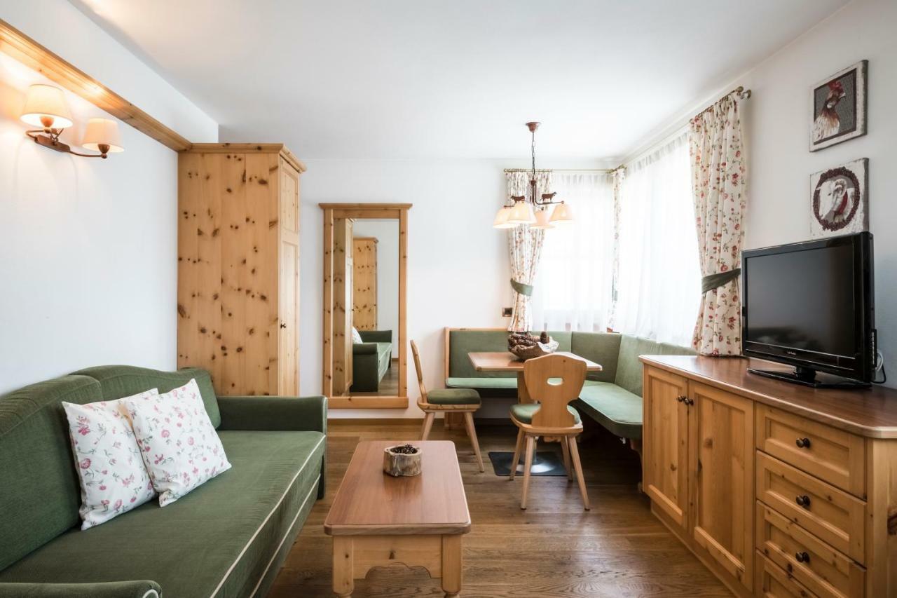 Piculin Alpin Apartments Sankt Martin im Turm Buitenkant foto